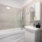 Spacious 910 Apartman